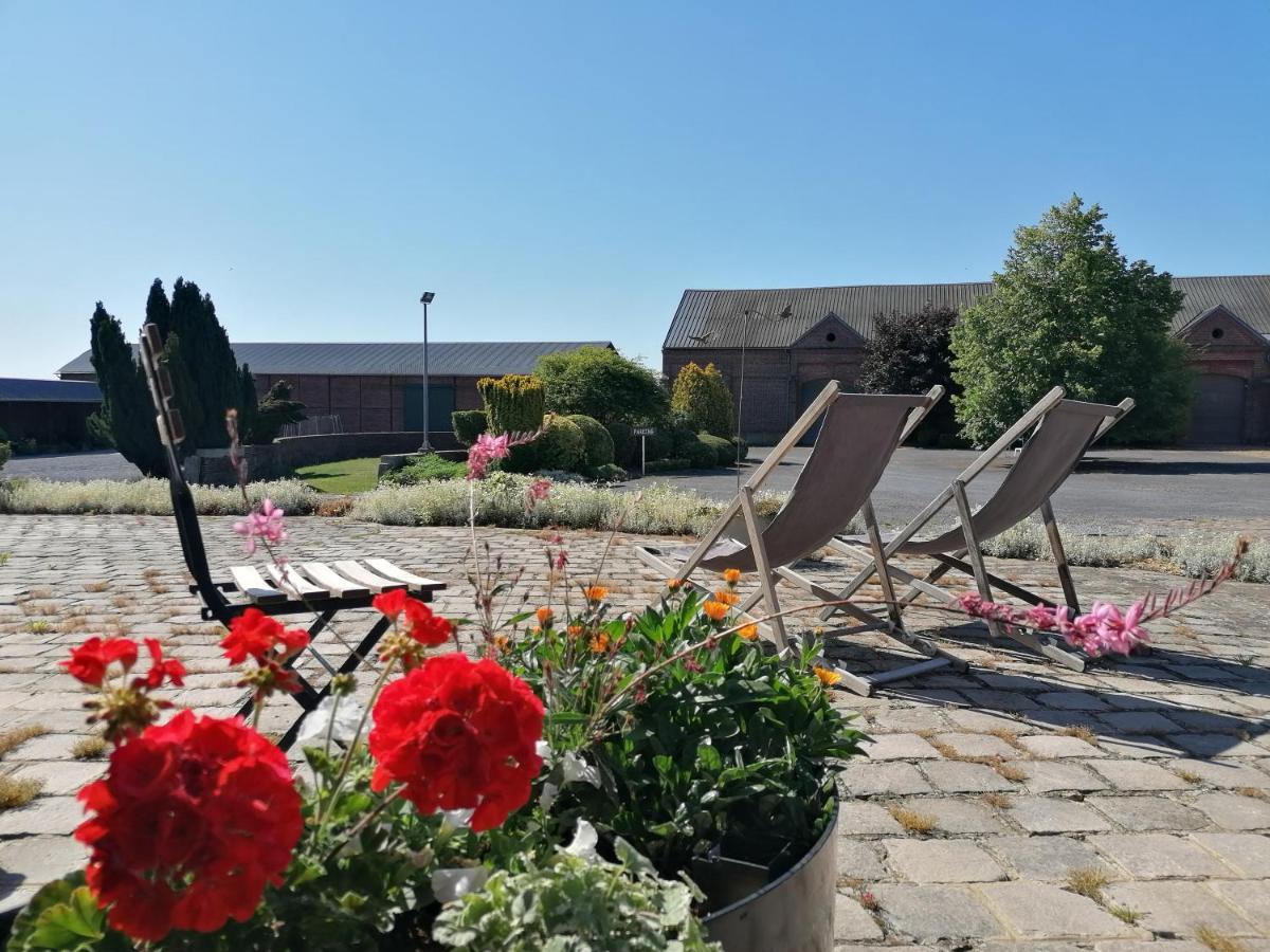 Studio Ferme De Bonavis Banteux Exterior photo
